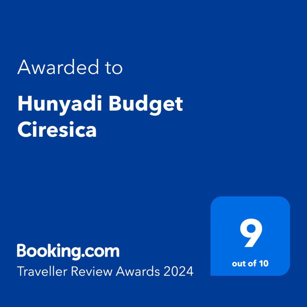 Hunyadi Budget Ciresica Hermannstadt Exterior foto